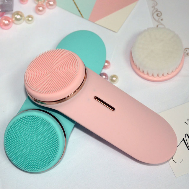 ZenCleaner – Brosse Nettoyante Électrique Visage